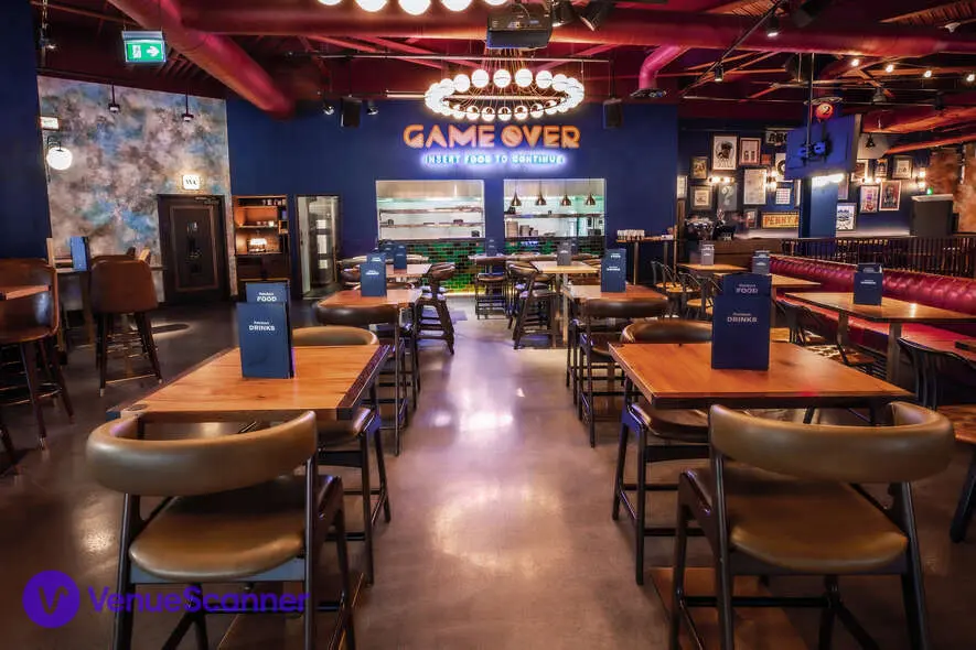 Ruby, Puttshack White City photo #2