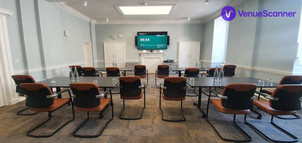 Holborn/Lincoln, 113 Chancery Lane photo #2