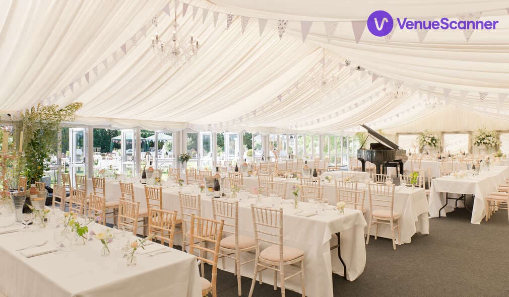 Exclusive Hire, Trunkwell House photo #3