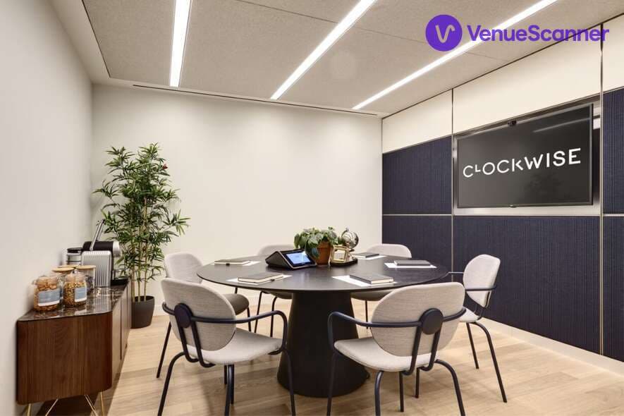 4:M2, Clockwise Manchester photo #1