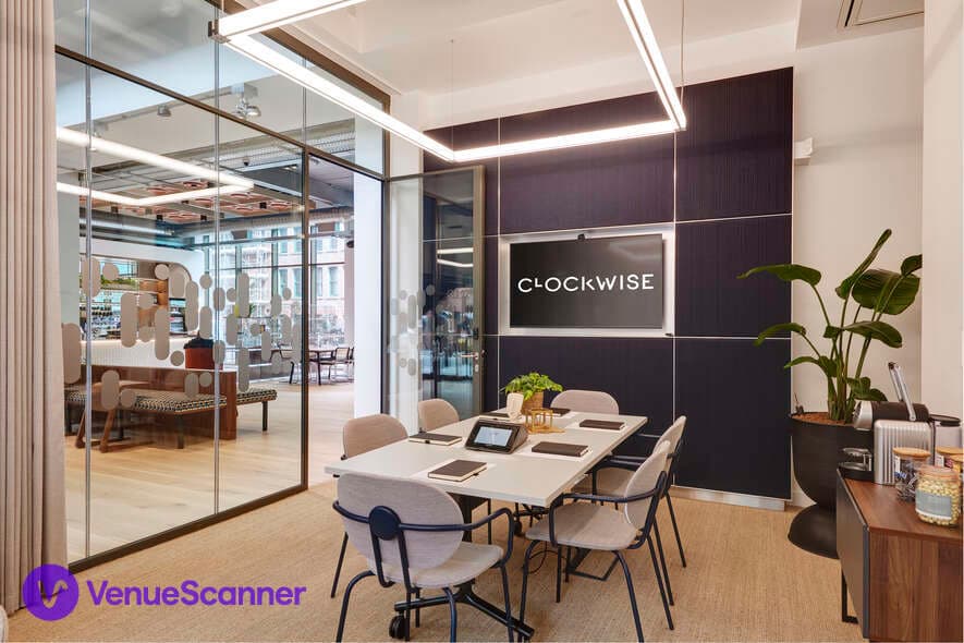 G:M2, Clockwise Manchester photo #1