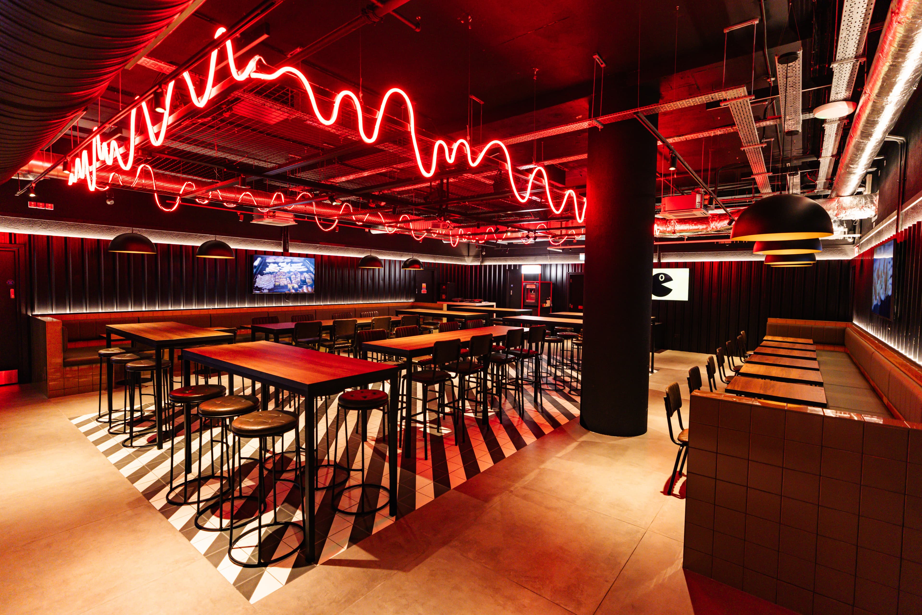 Lower Ground, Market Place St. Paul's photo #2