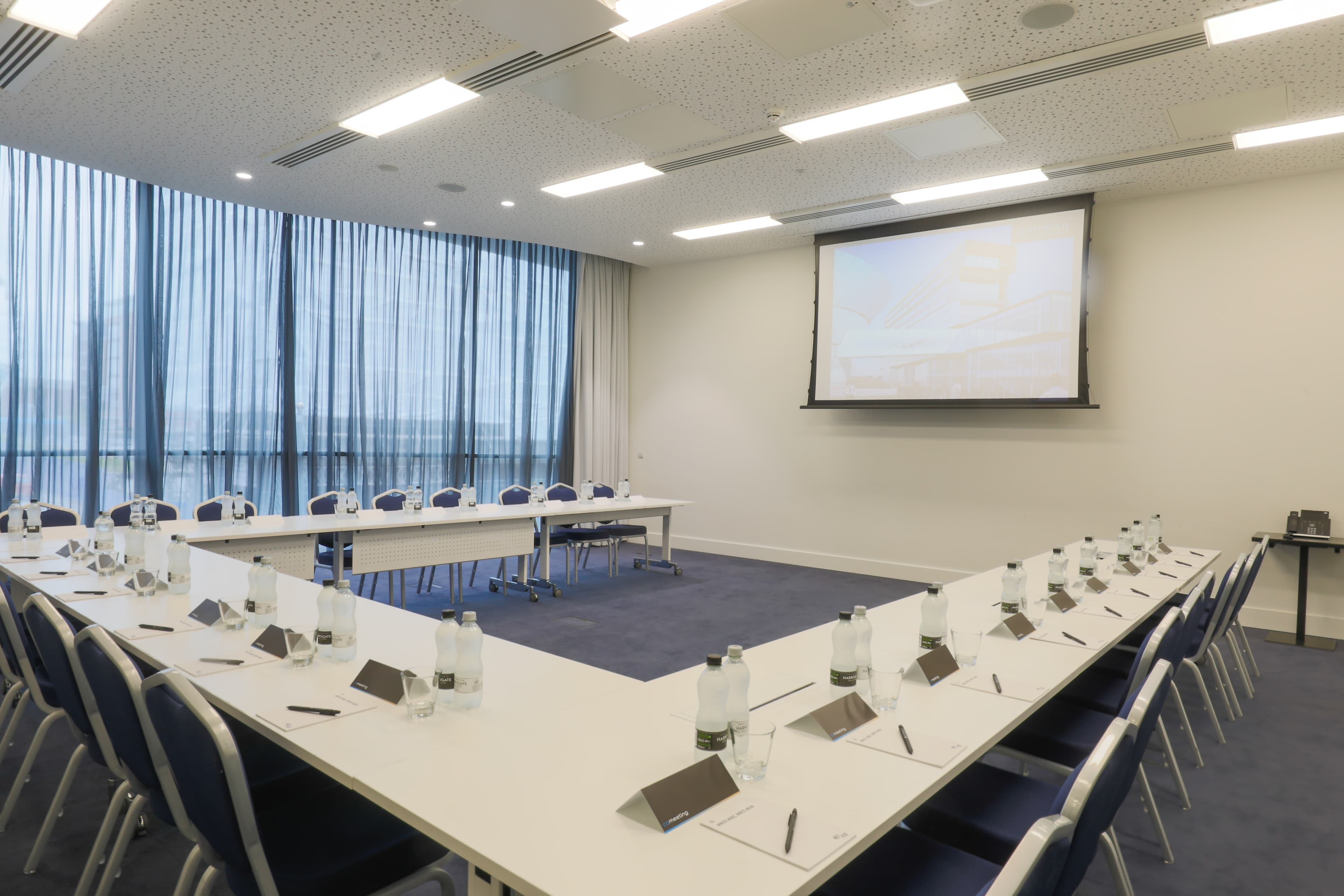 Pullman Liverpool, Albert photo #2