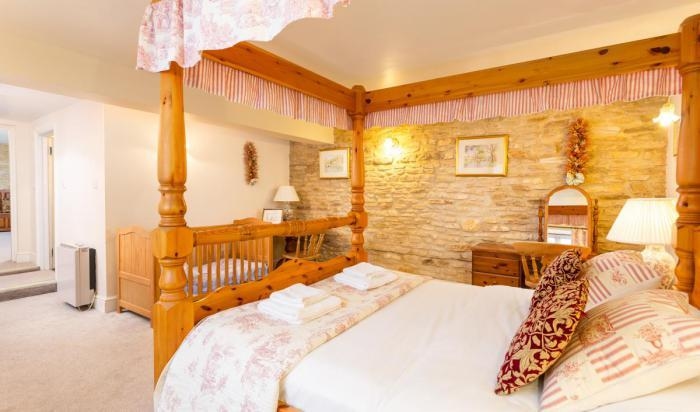 Photo of Flagstone Farm Cottages, Broadway