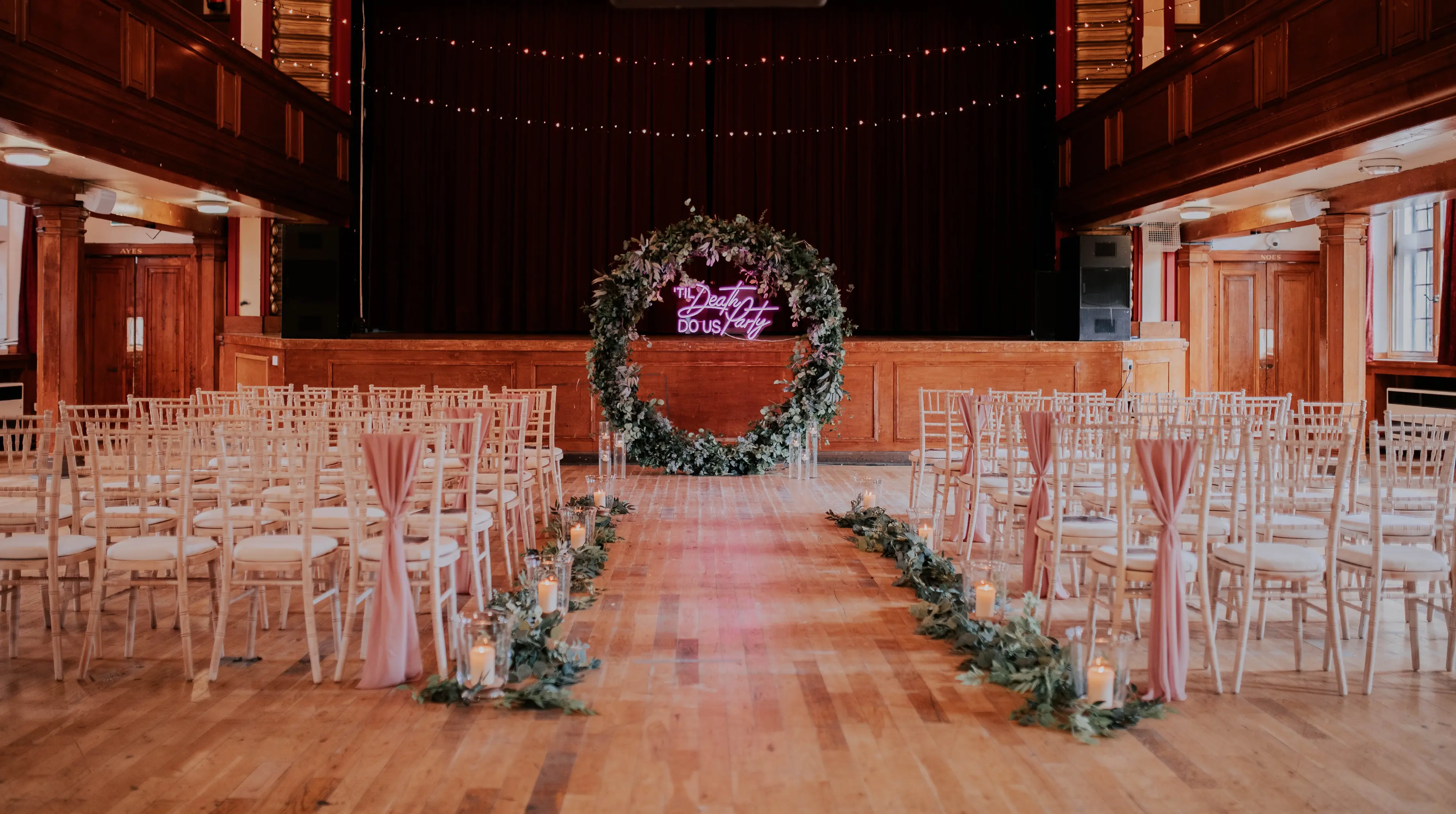 Glasgow University Union, Debates Chamber photo #2