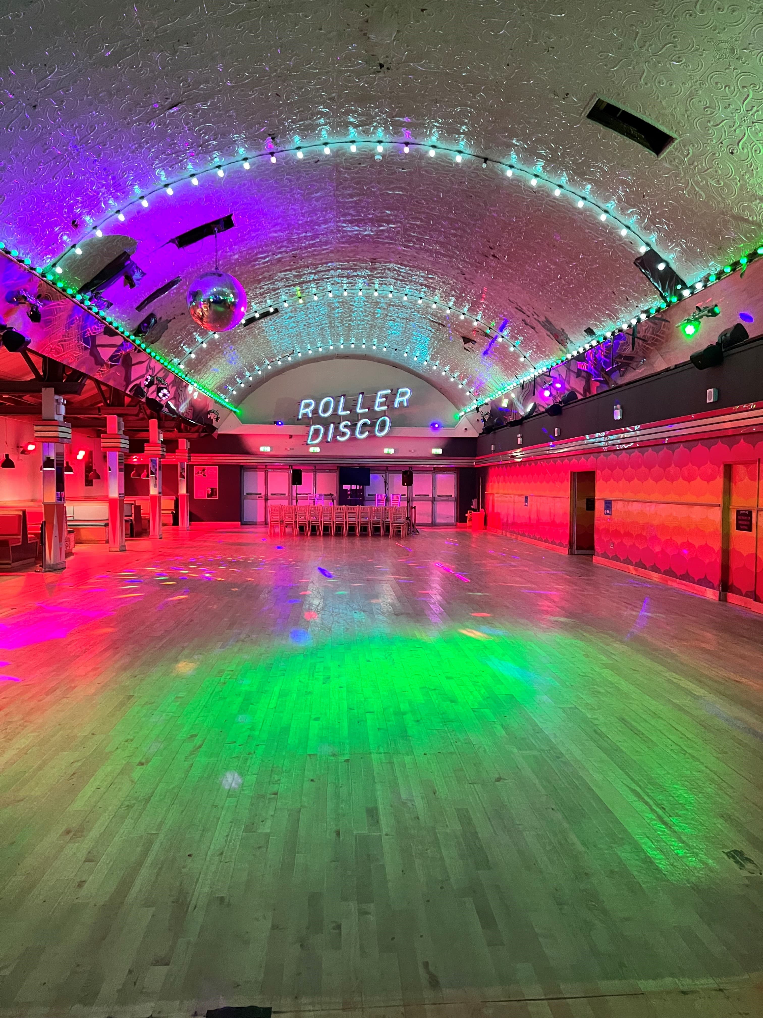 Dreamland, Roller Room photo #2