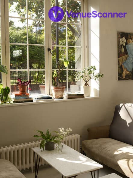 Bar, Bourne & Hollingsworth Buildings photo #2