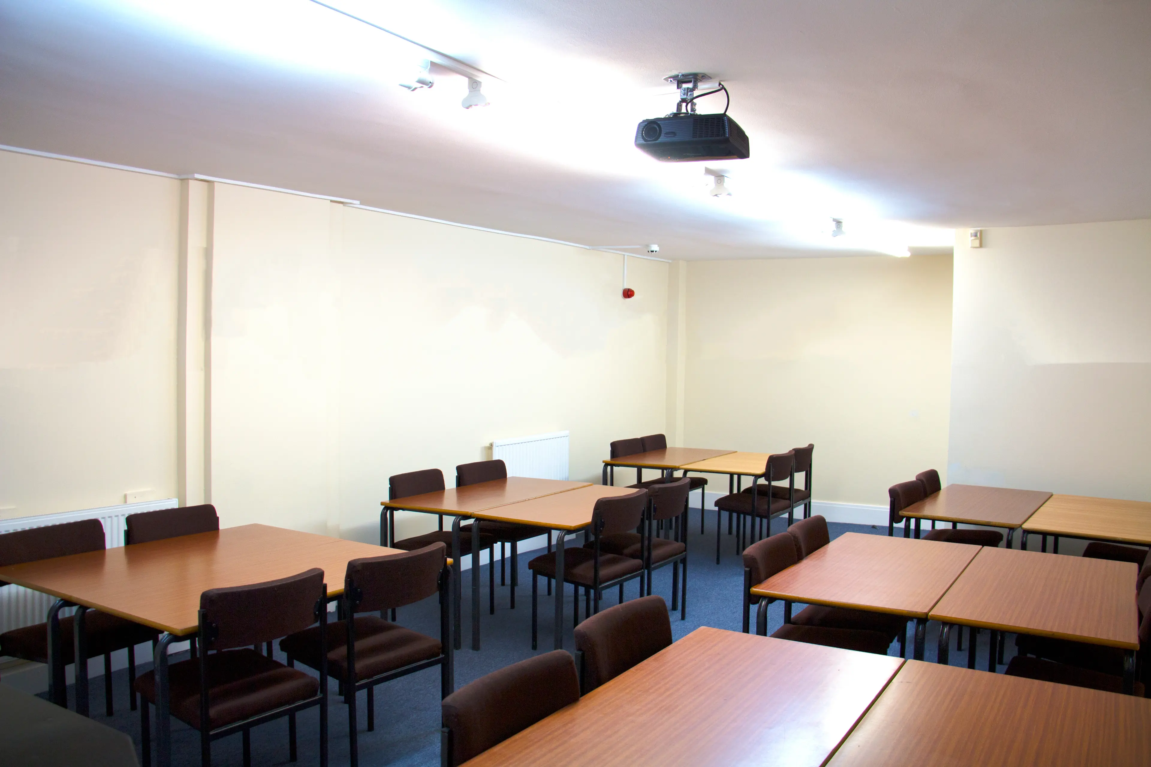 My Meeting Space - North London College, Meeting Room / Classroom 106 photo #2