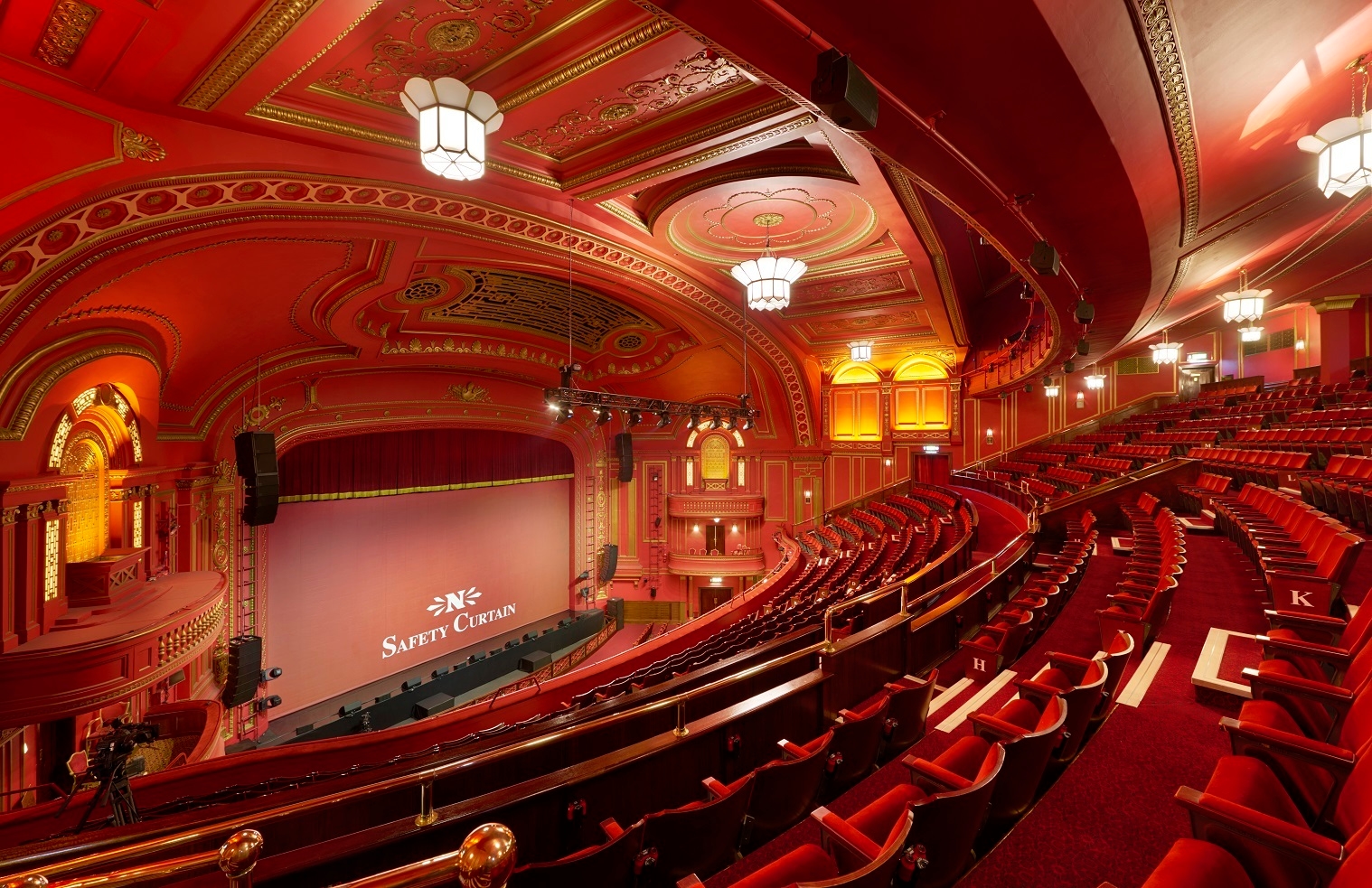 Photo of Dominion Theatre, Auditorium