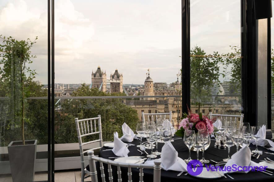 Tower Suites By Blue Orchid Hospitality, The Skyline London photo #3