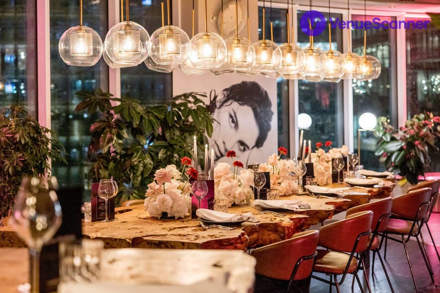 Uncommon Liverpool Street, Cafe Lounge photo #3