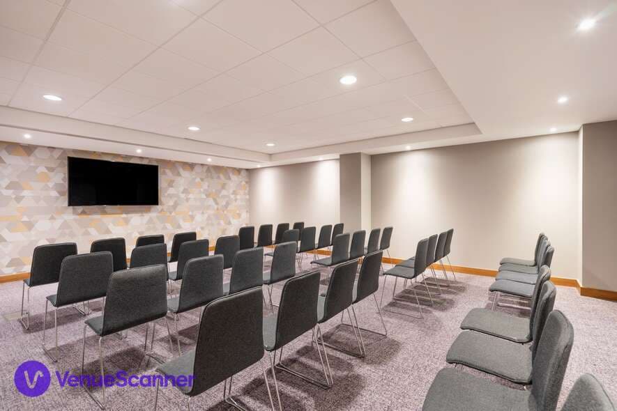 Planet, Crowne Plaza Newcastle - Stephenson Quarter photo #1