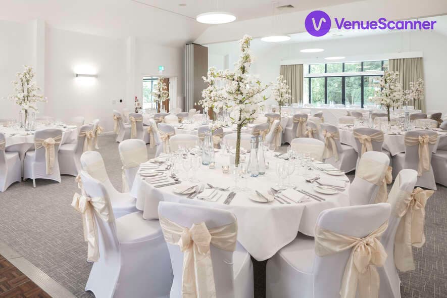 The Oak Suite, Aubrey Park Hotel photo #2