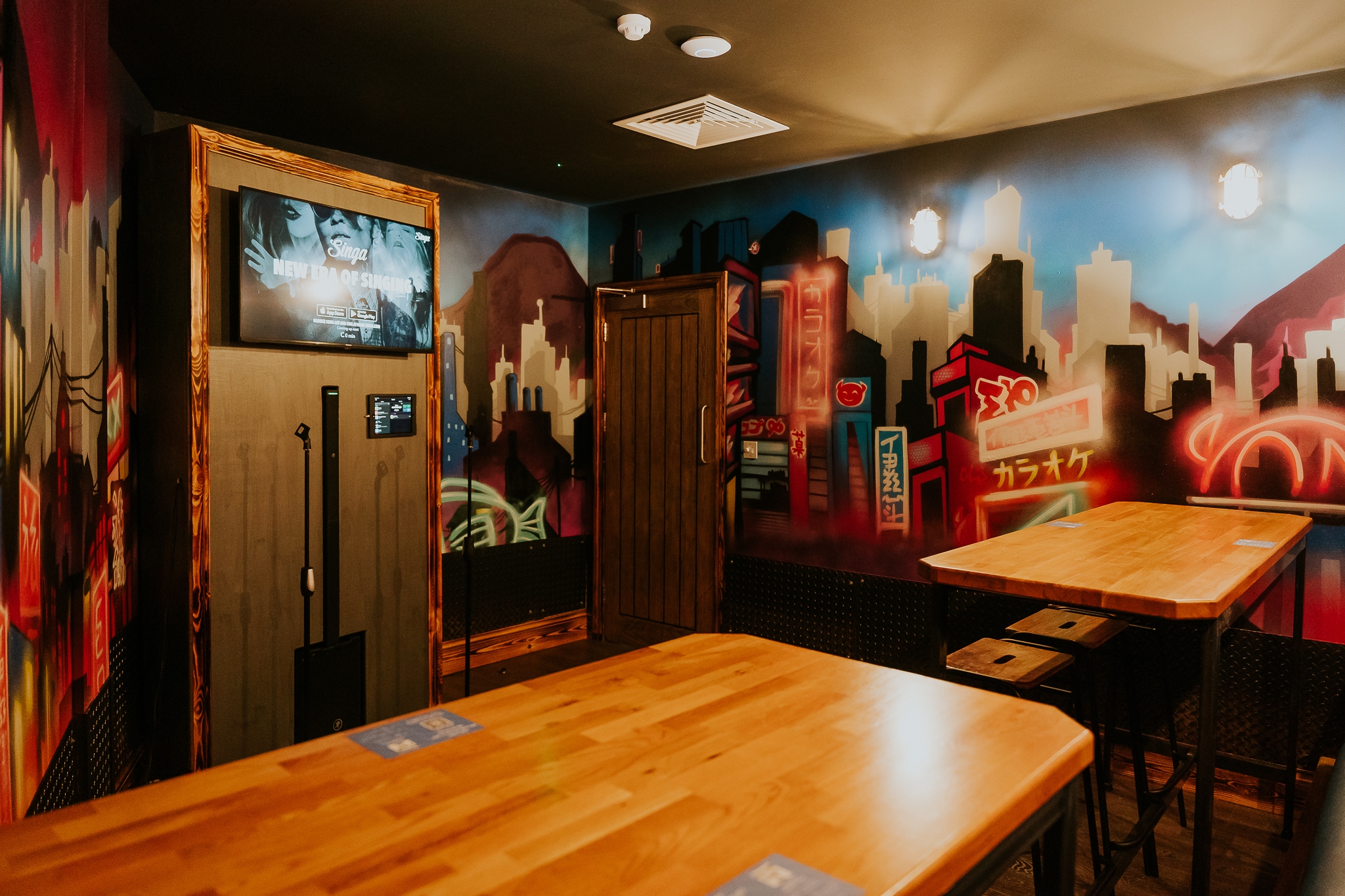 Photo of Roxy Lanes Bristol (Union St.), Karaoke Room