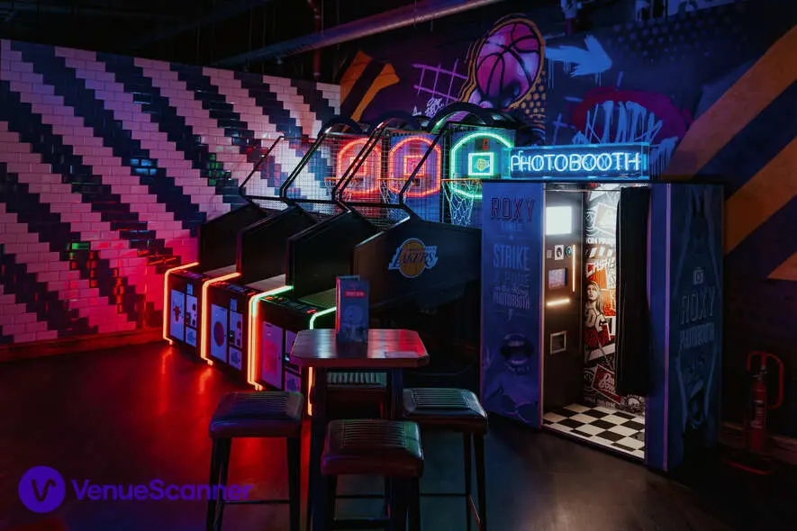 Karaoke Room, Roxy Lanes Bristol (Union St.) photo #11