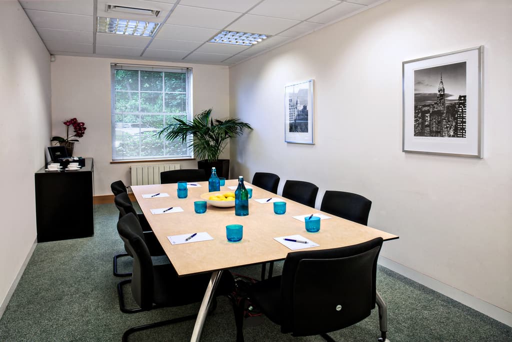 Regus Amersham St Mary's Court, Boardroom photo #2