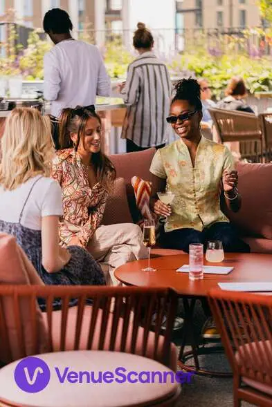 JOIA Bar, Restaurant And Rooftop, Art’otel London Battersea photo #2