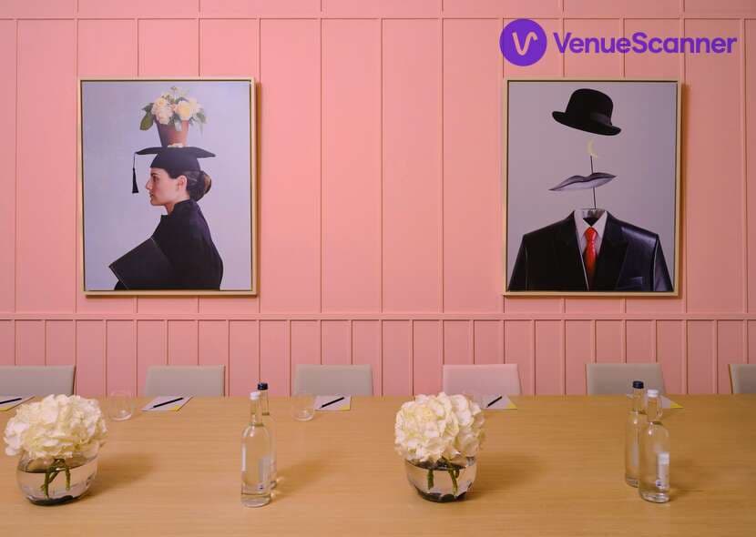 Creative Room 2, Art’otel London Battersea photo #3