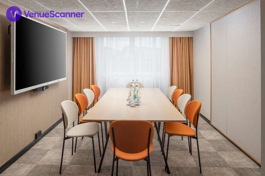 Victoria Park Meeting Room, Mercure London Earls Court Hotel & Conference Centre photo #2