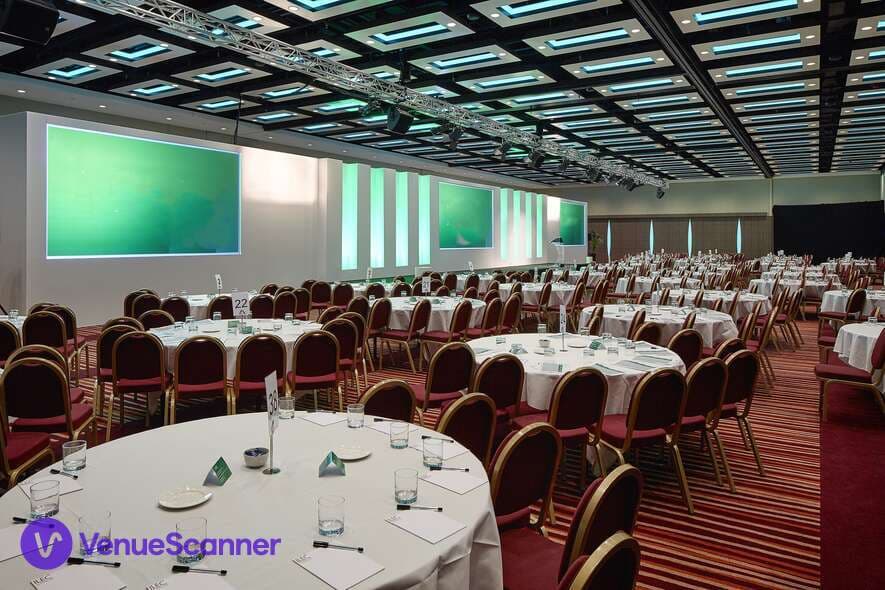 London Suite 3, Mercure London Earls Court Hotel & Conference Centre photo #7