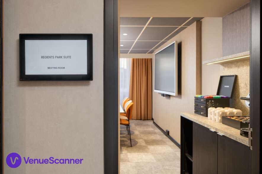 Regents Park Meeting Room, Mercure London Earls Court Hotel & Conference Centre photo #1
