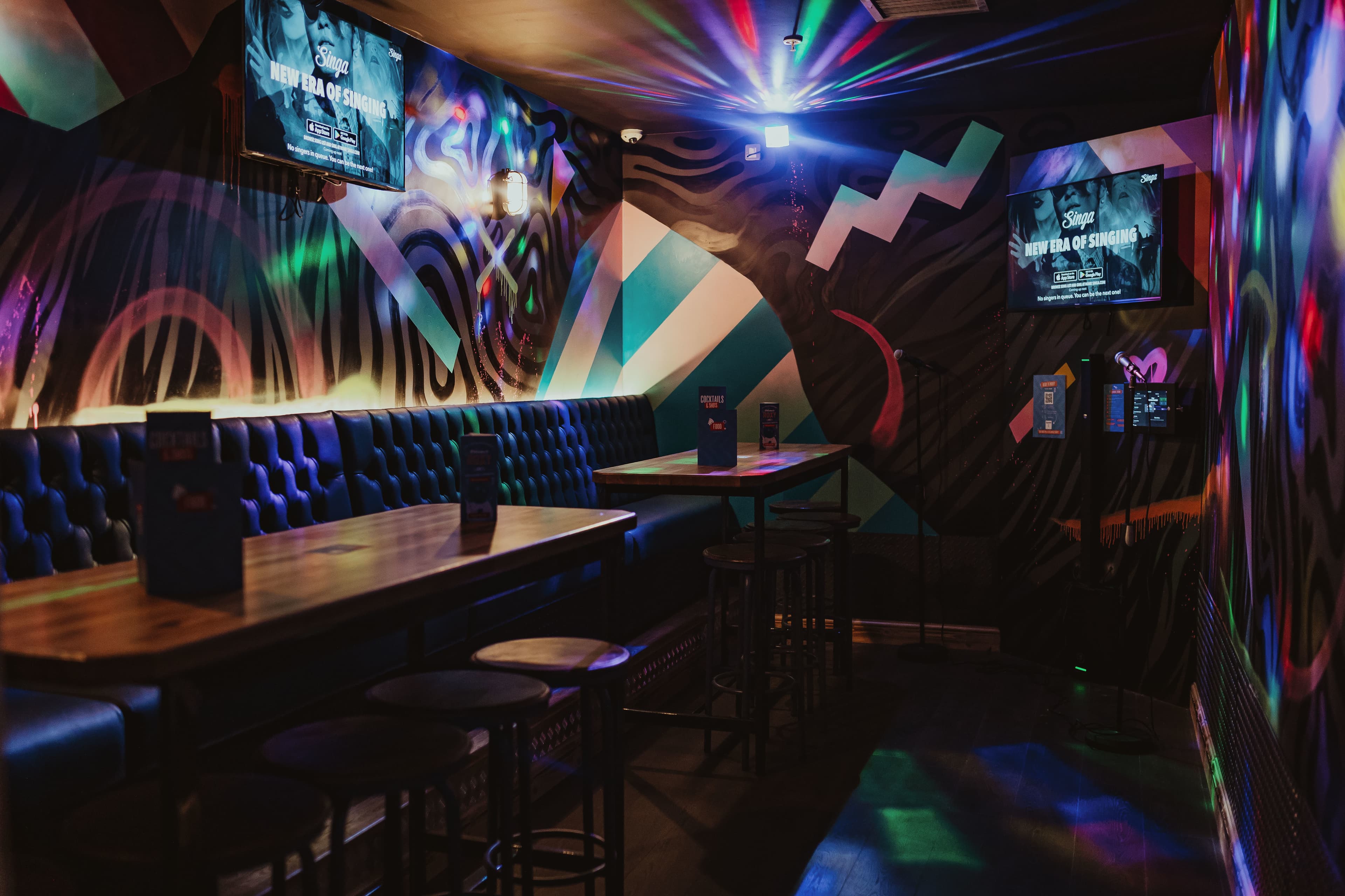 Roxy Lanes Edinburgh (Rose St.), Karaoke photo #2