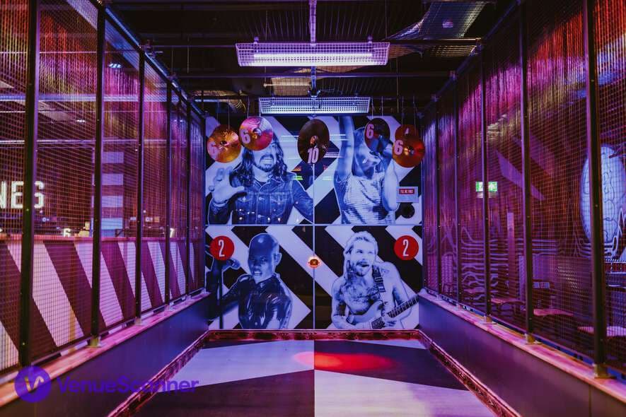 The Gallery, Roxy Lanes Edinburgh (Rose St.) photo #3