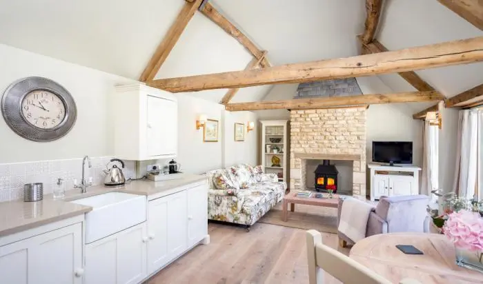 Flagstone Farm Cottages, Clematis photo #2