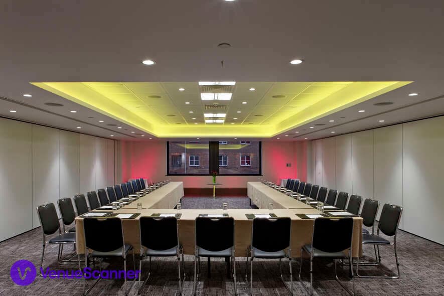 Bartholomew Suite, Leonardo Royal London Tower Bridge photo #3