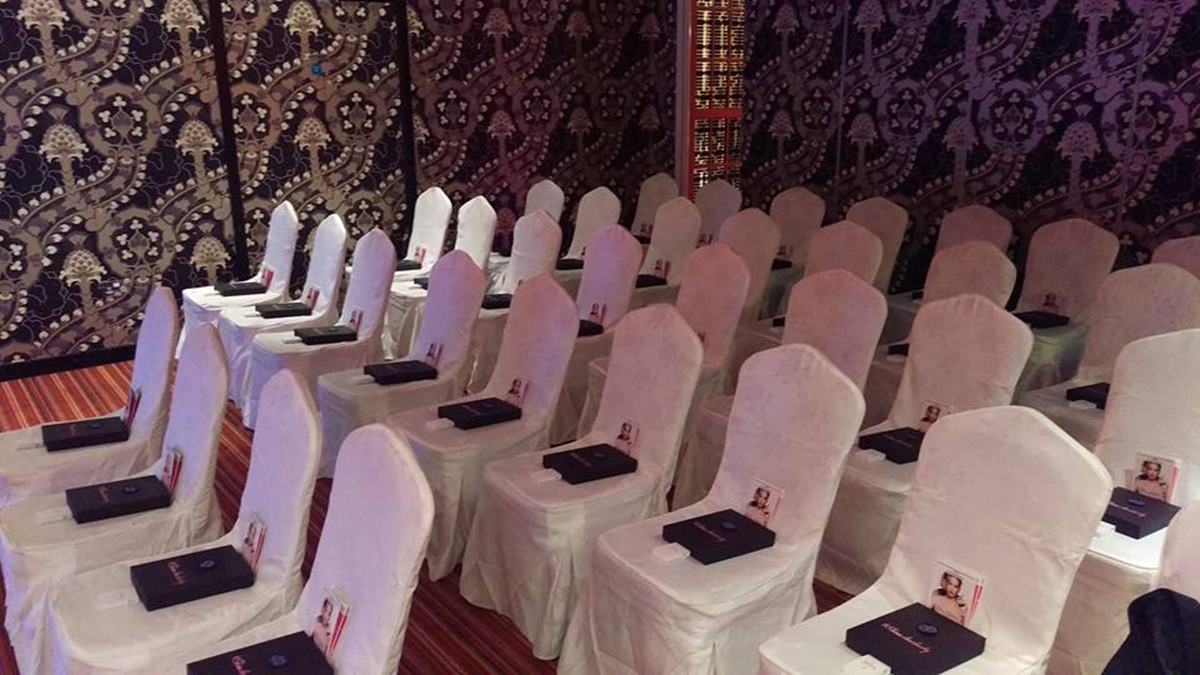 Photo of Vermilion Cinnabar, Abacus Gallery