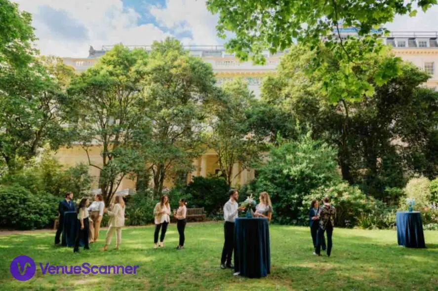 The Carlton, Outside Terrace And Garden, 116 Pall Mall photo #2