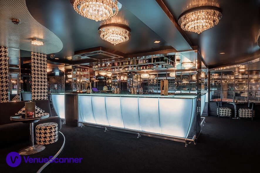 Galente Lounge, Gaucho Sloane photo #1