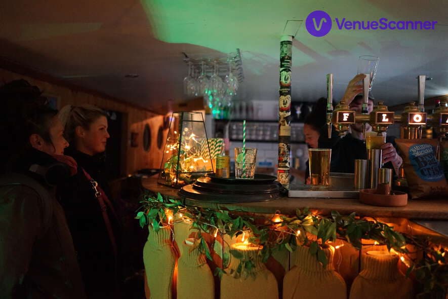 Cabin Space, The Milk Float photo #3