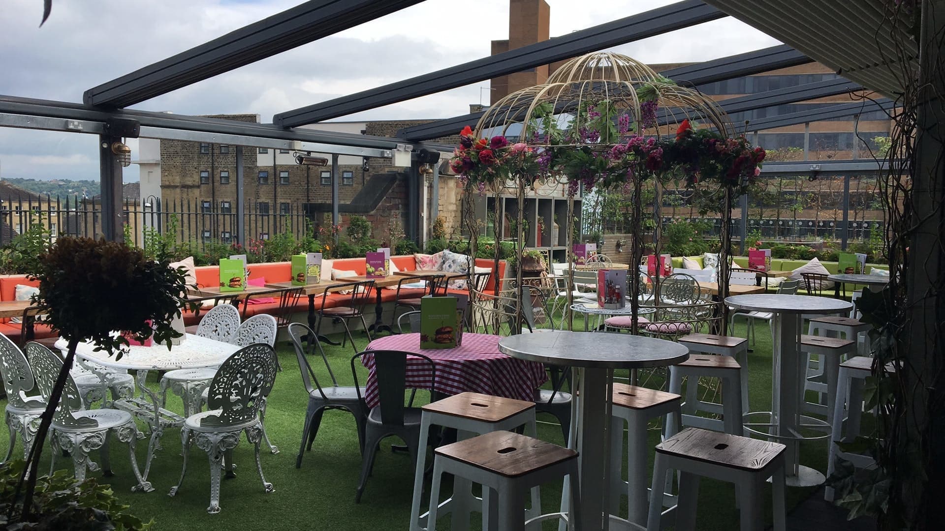 Revolution Huddersfield, Rooftop Terrace photo #2