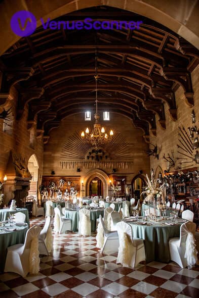 Great Hall, Warwick Castle photo #7