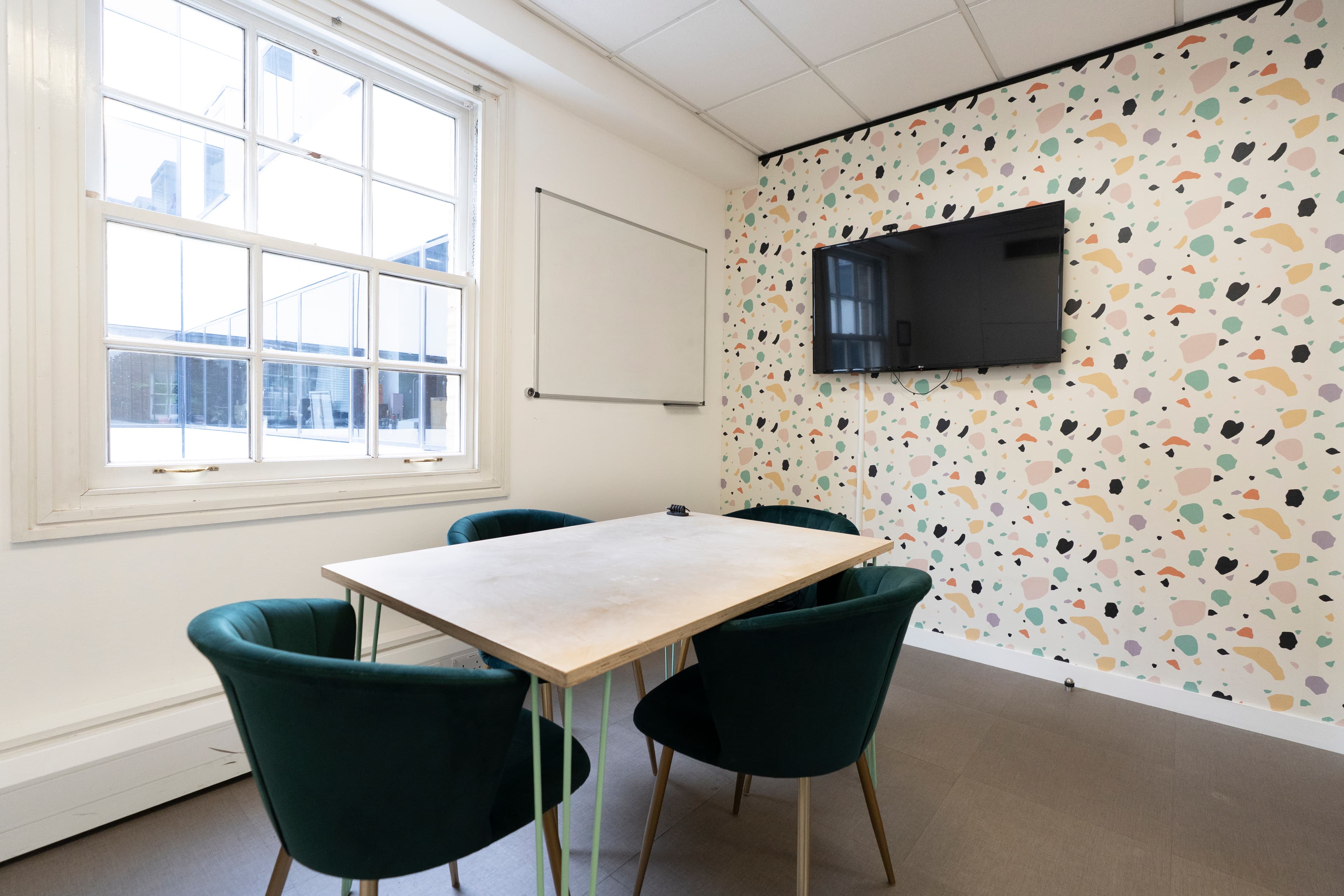 Runway East Borough Market, Yeager photo #2