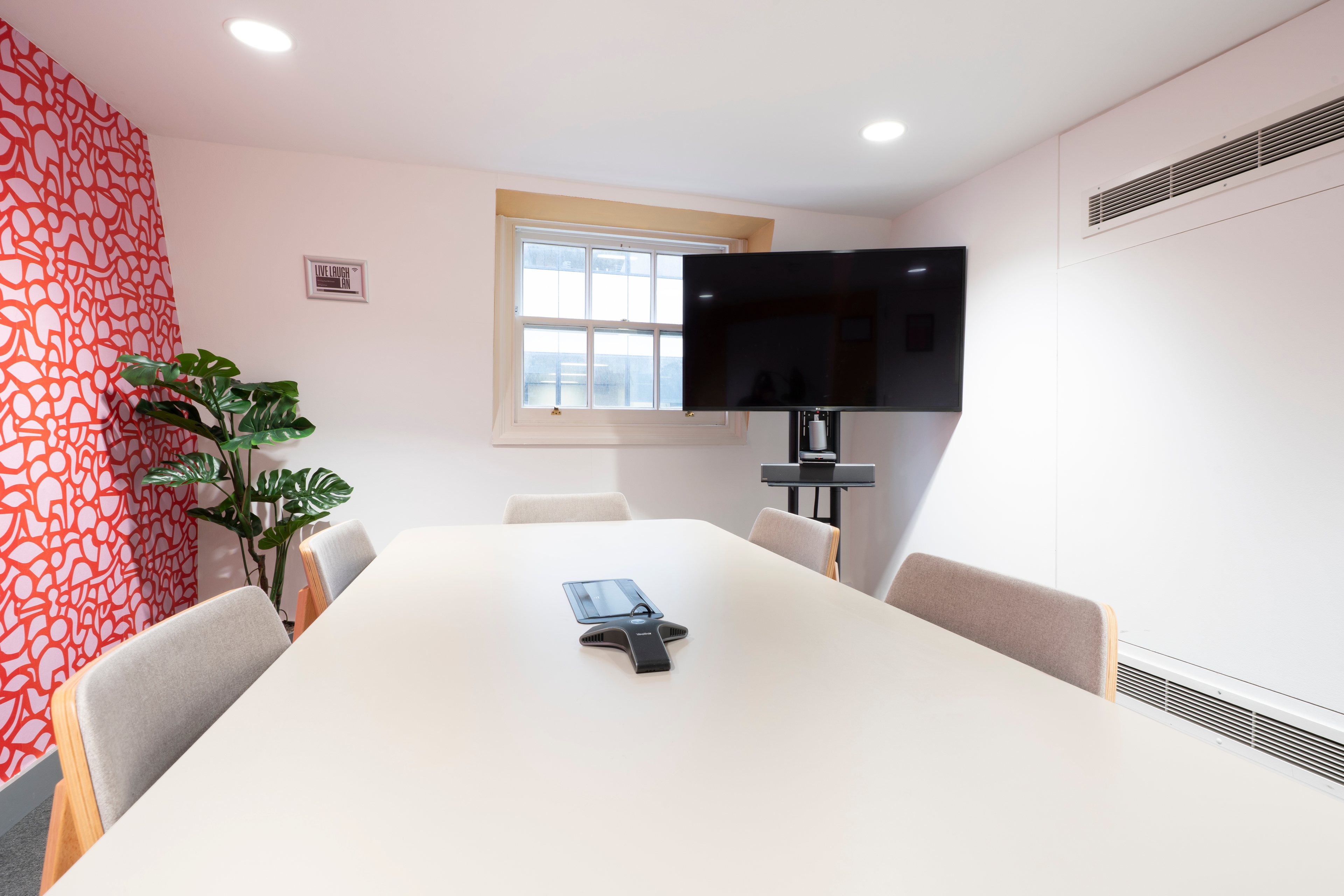 Photo of Runway East Borough Market, Buzz