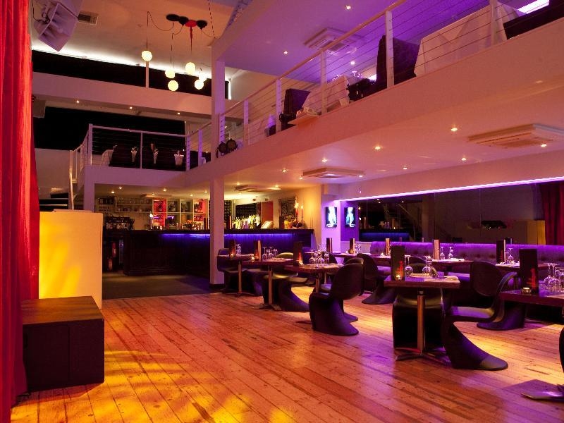 Photo of Brickhouse, Vintage Circus