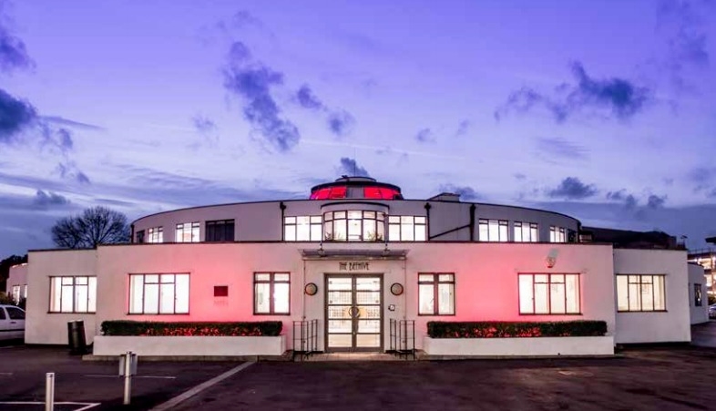 Photo of Orega Gatwick, Viscount