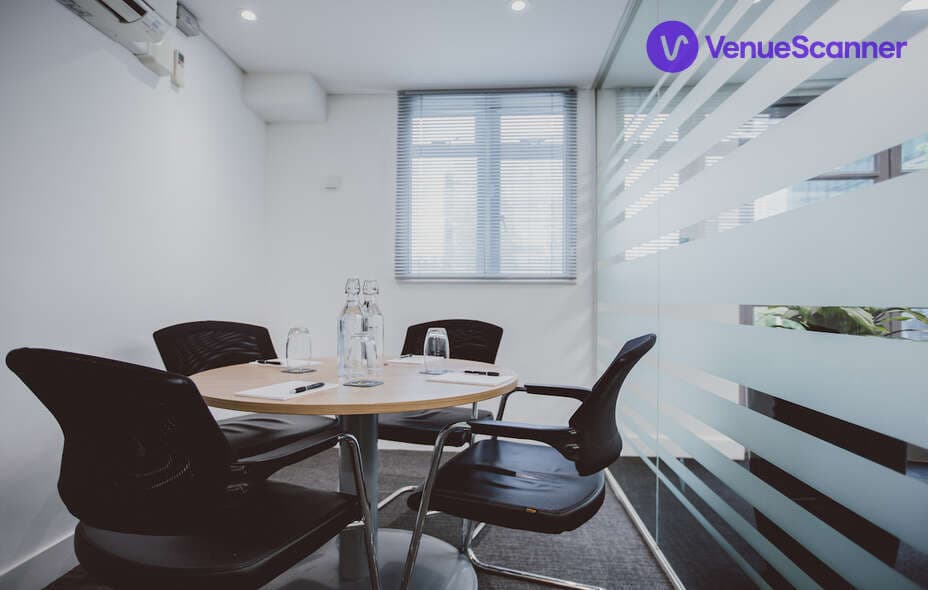 De Havilland, Orega Gatwick photo #1