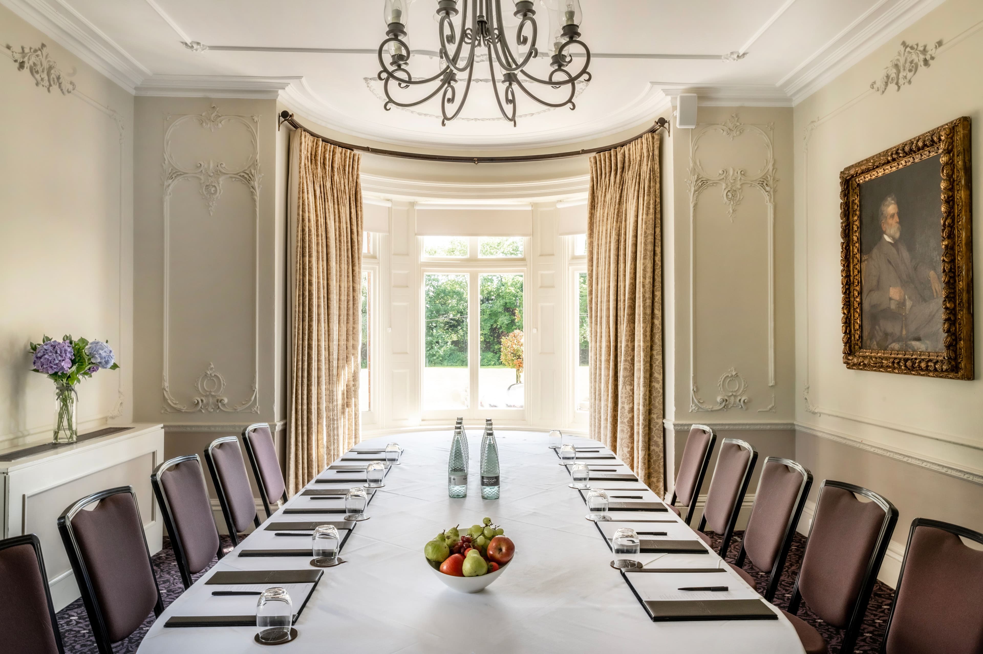 Woodlands Park Hotel, Sitting Room photo #2