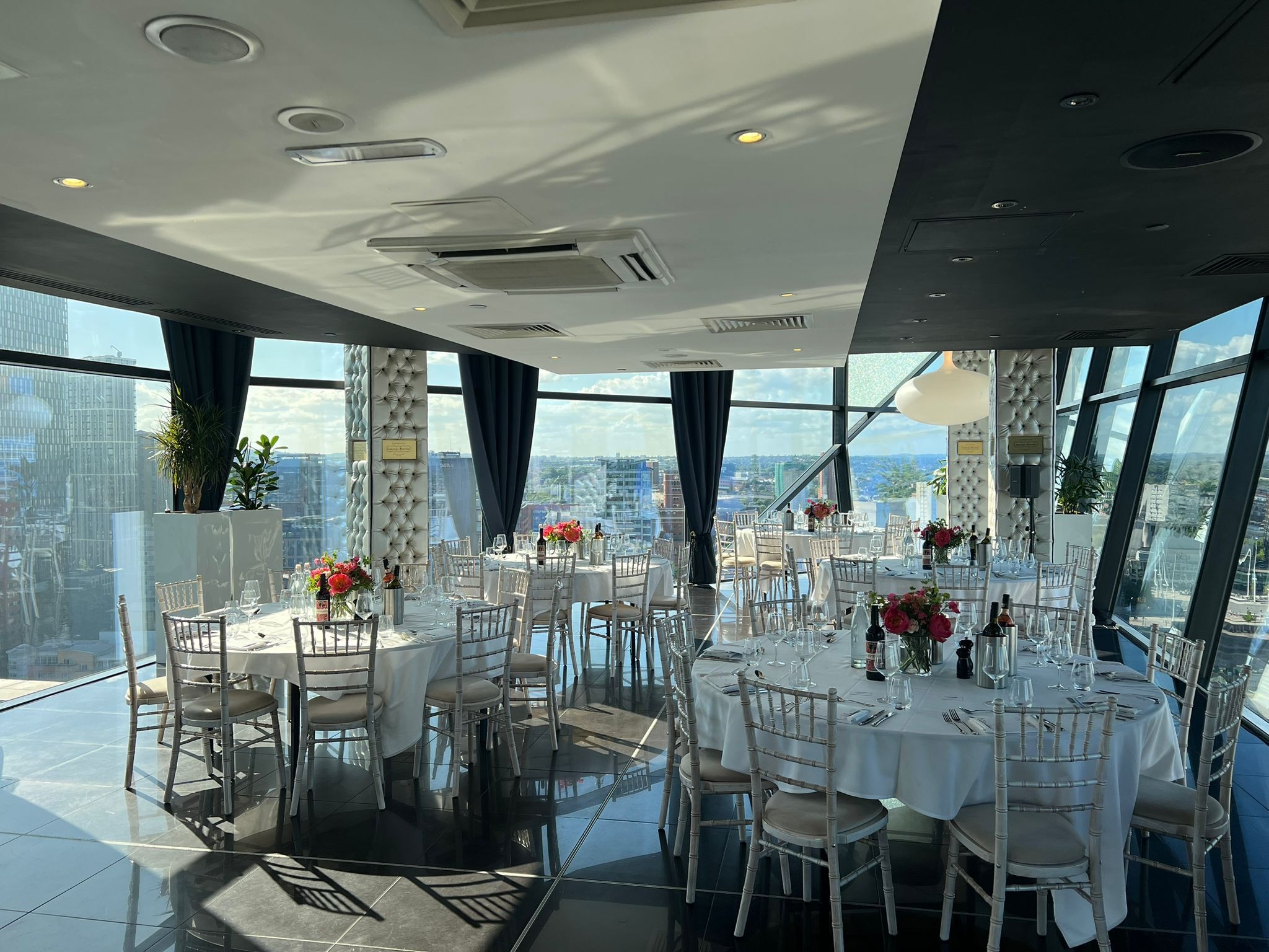 Photo of Cube Hotel Birmingham, Champagne Room