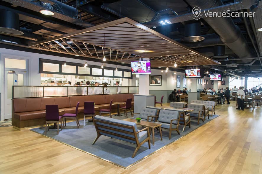 82 Club, Aston Villa Football Club photo #2