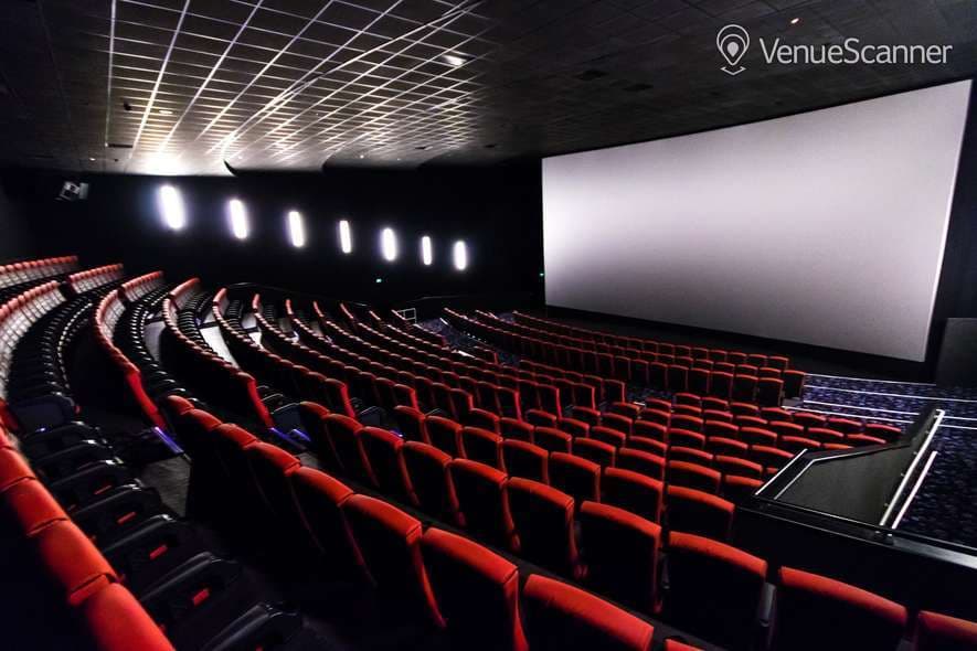 Screen 10 - 436 Seats, Cineworld Nottingham photo #1
