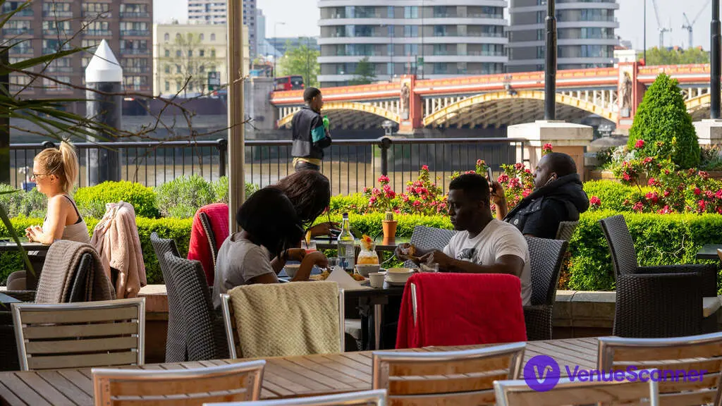 The Main Restaurant, Cottons Vauxhall photo #14