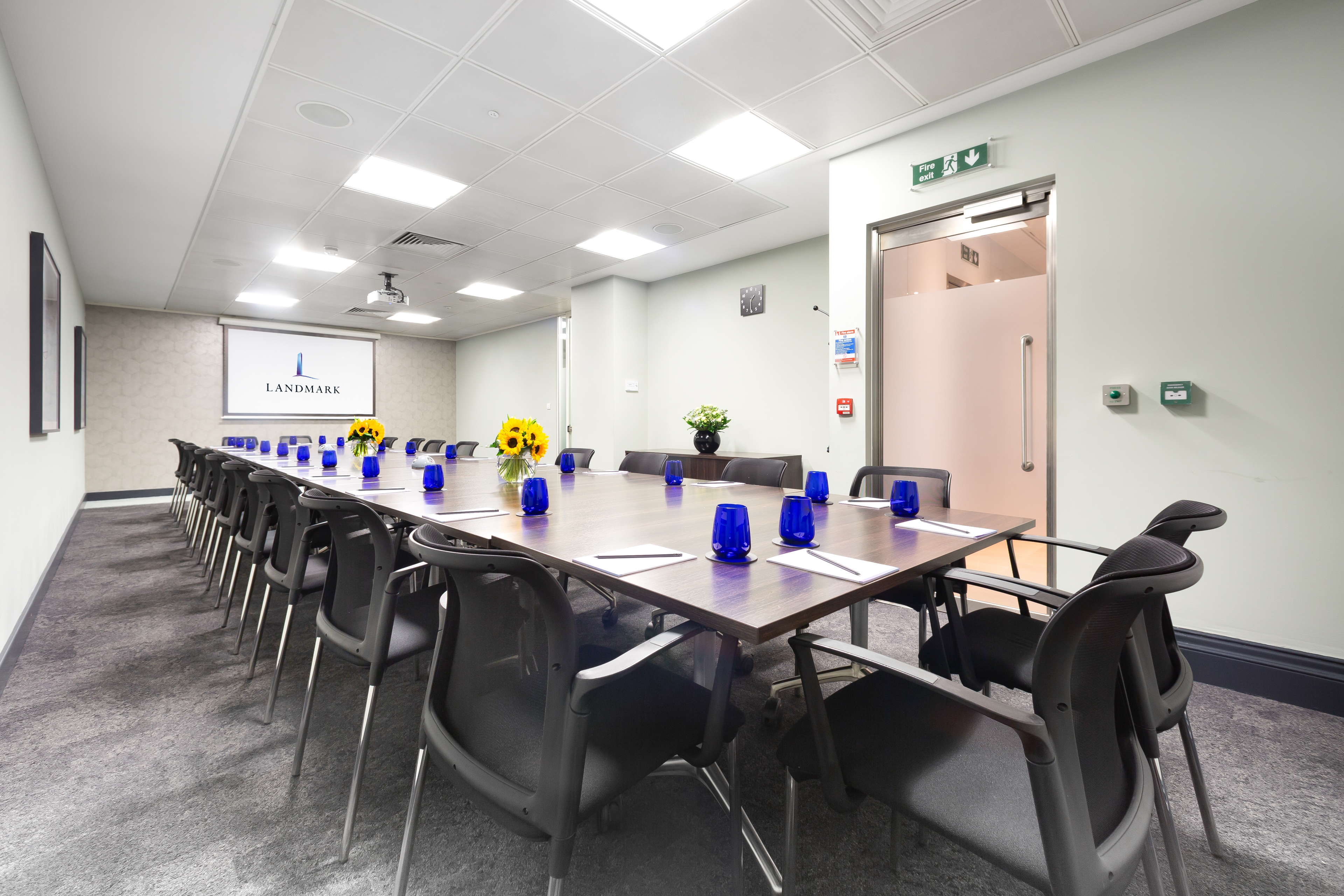 Photo of 1 Royal Exchange