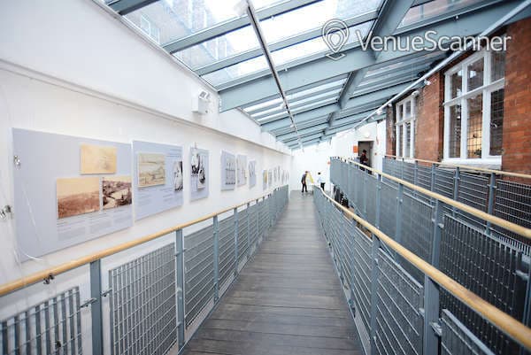 Gallery, Oxford House In Bethnal Green photo #6