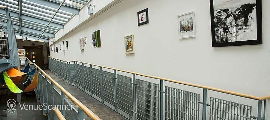 Gallery, Oxford House In Bethnal Green photo #2