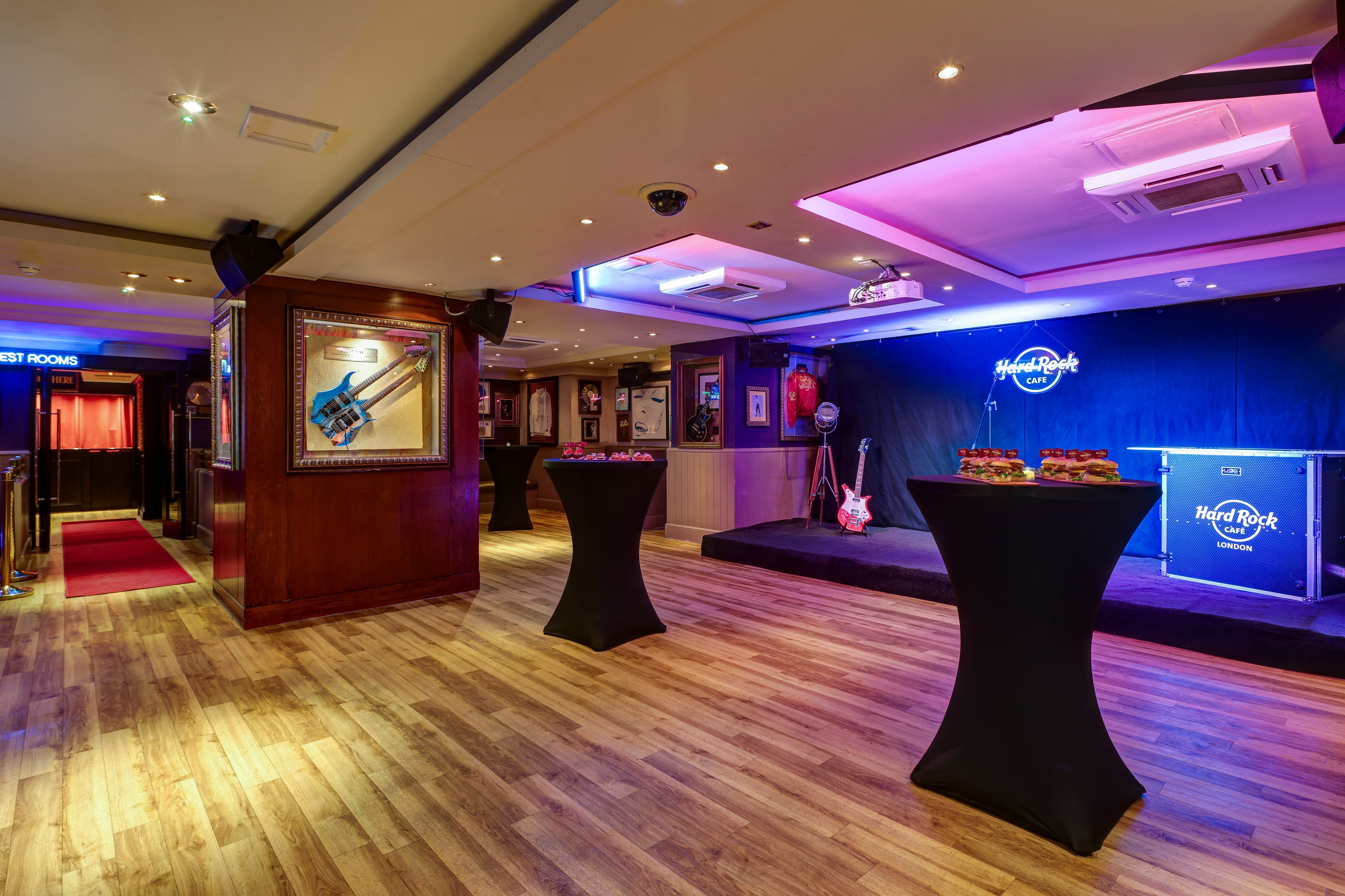Photo of Hard Rock Cafe London, The Rock Room