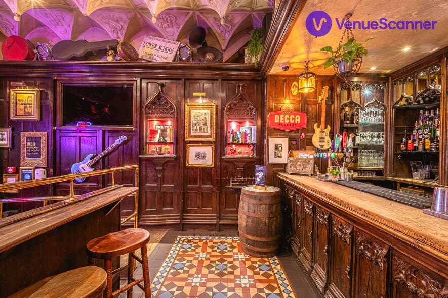 The Back Room Bar, Hard Rock Cafe London photo #3